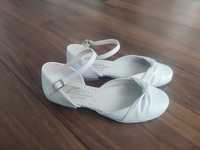 Buty białe komunijne dla dziewczynki r. 31