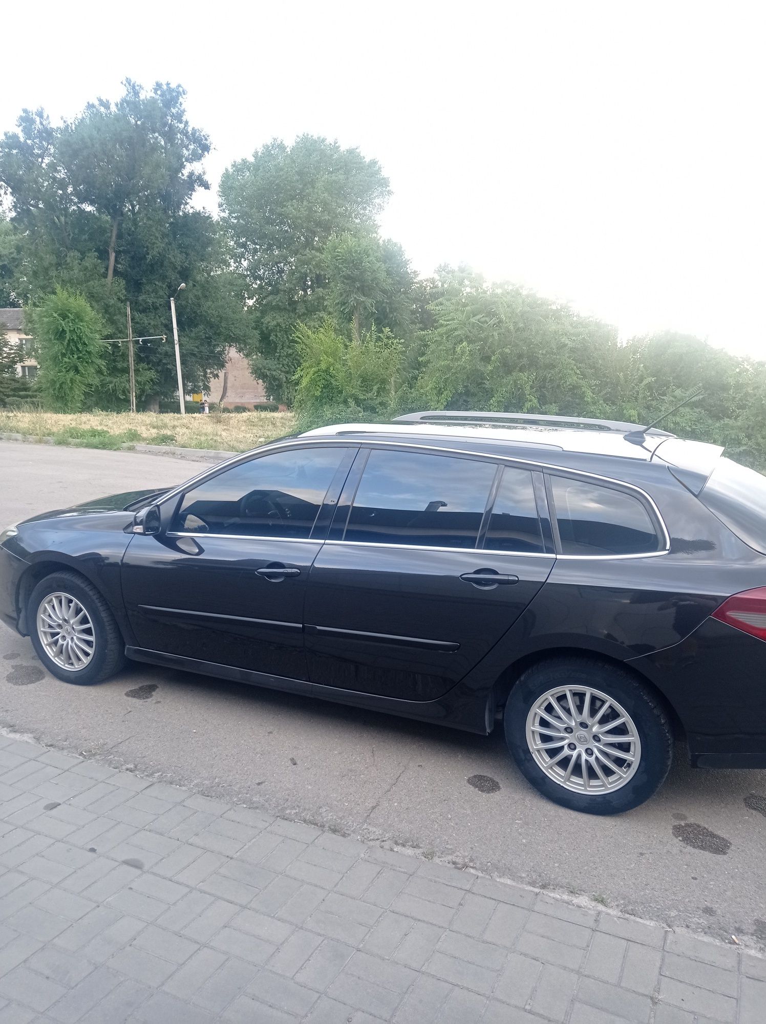Продам Рено лагуна 3