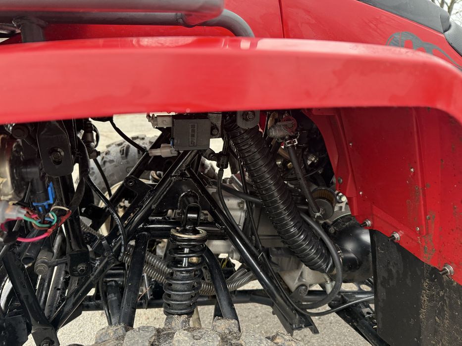 Квадроцикл linhai z180