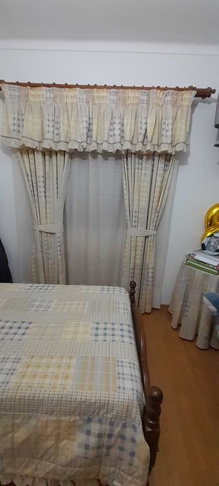 Quarto de solteiro completo