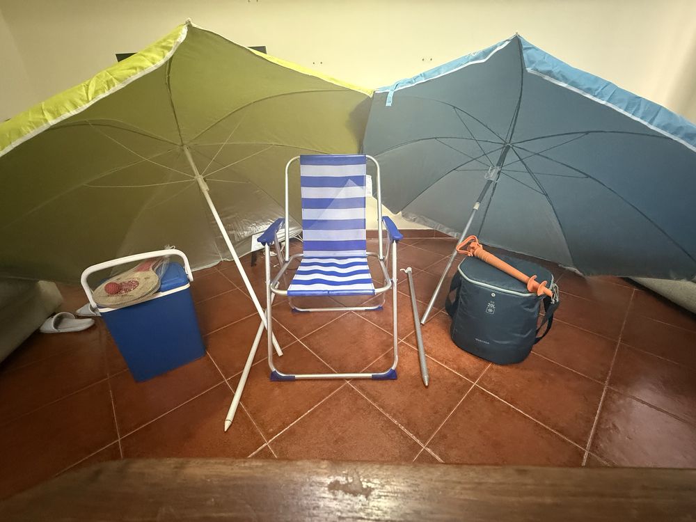 Vendo esses artigos em boas condições de uso!