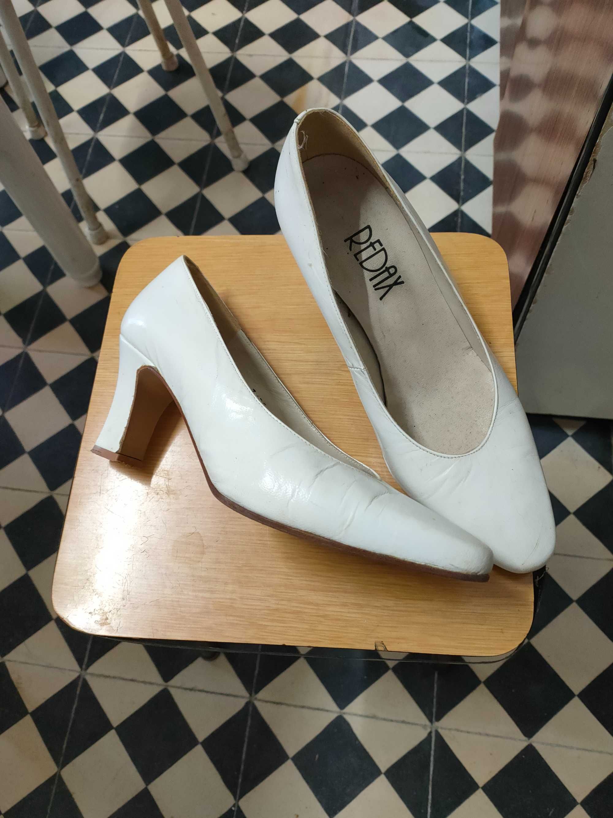 Sapato branco TM 37 Senhora