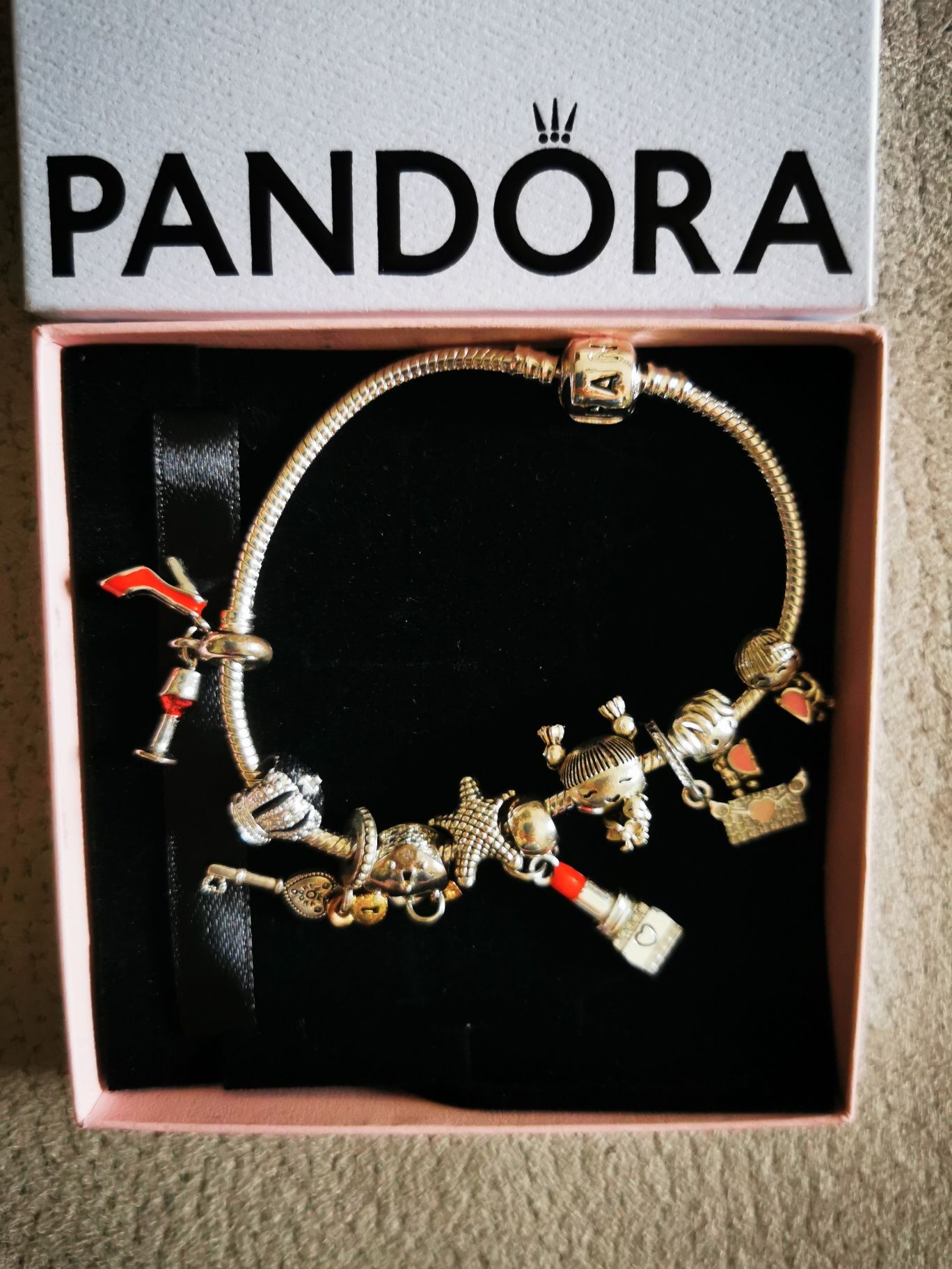 Pulseira com contas pandora prata
