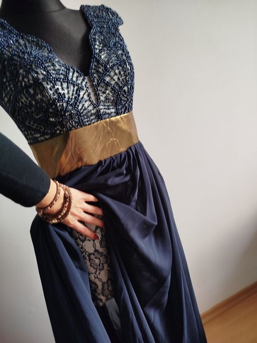 Sukienka sylwestrowa balowa cudowna S