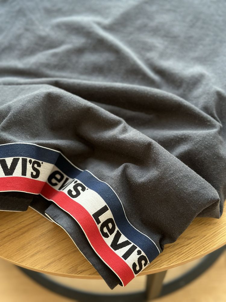 Oversize koszulka Levi's