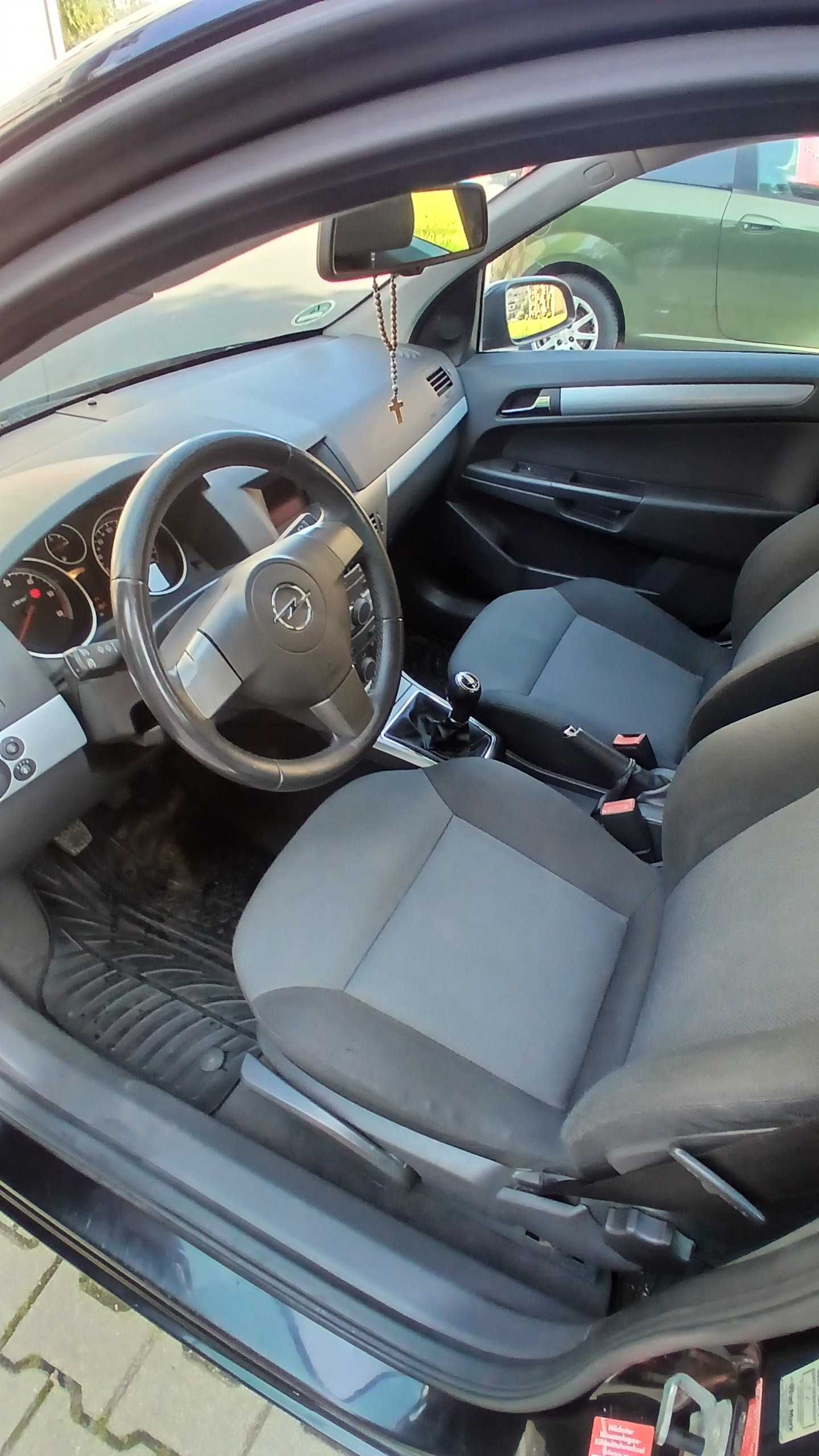 Opel Astra H 1.9 cdti