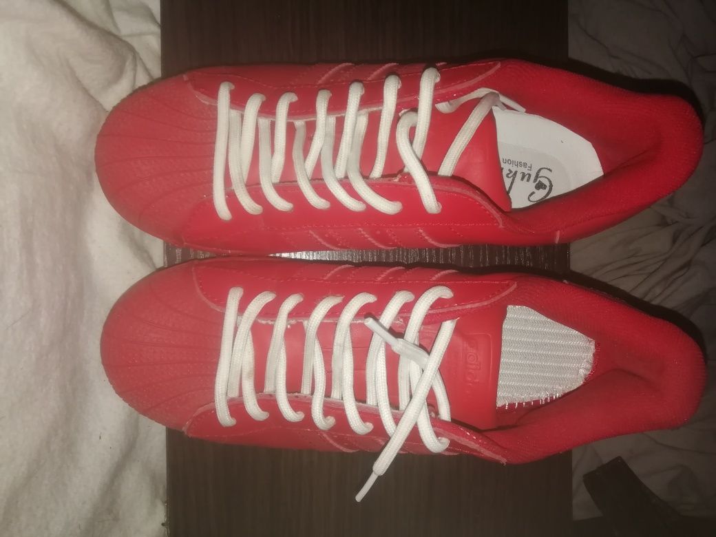 Жіночі кросівки 36 р. Superstar adidas червоний колір, Кеды/кроссовки