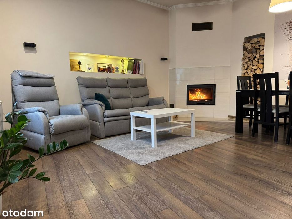 Sprzedam 4 pokojowe mieszkanie w kamienicy wraz z garażem i ogródkiem.