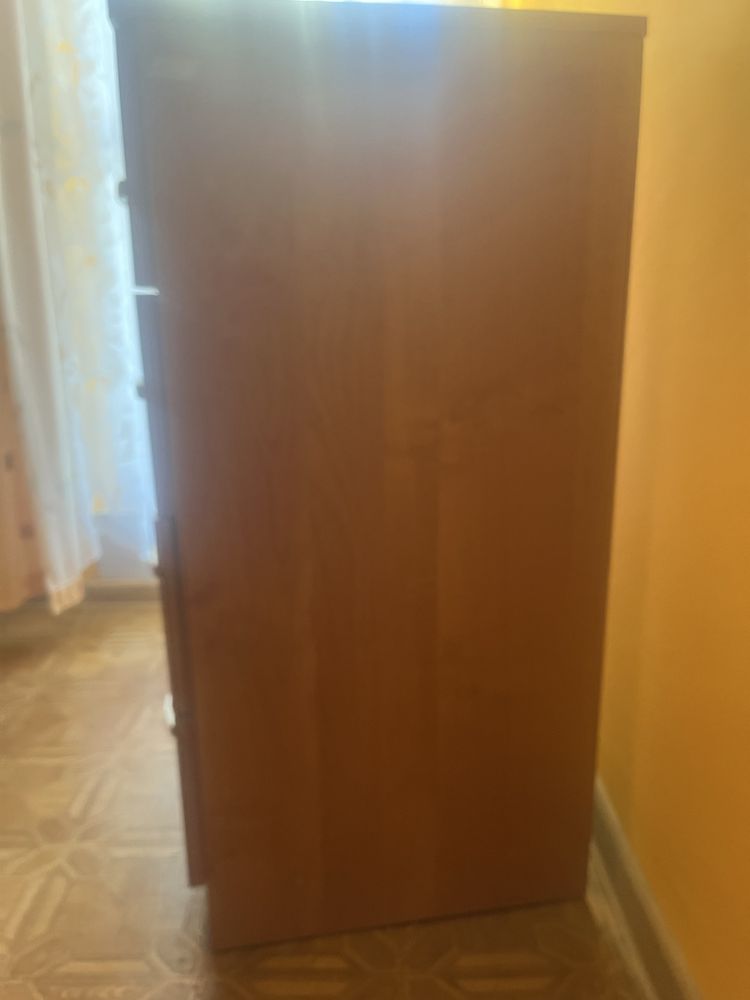 Słupek z  4 szuflady