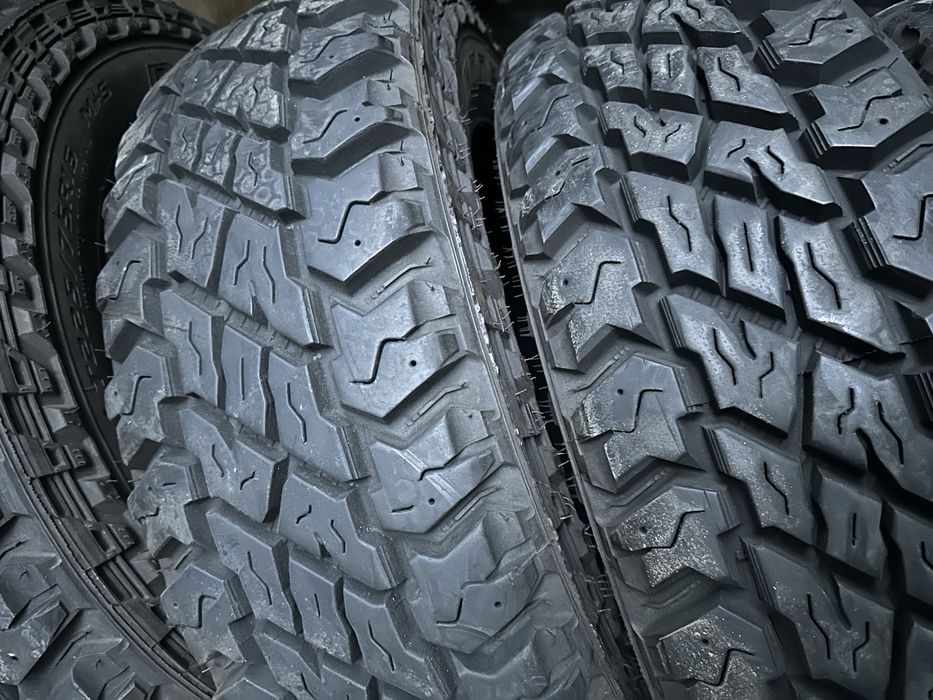 Резина A/T Cooper 225/75/16 болото R16 комплект 95%