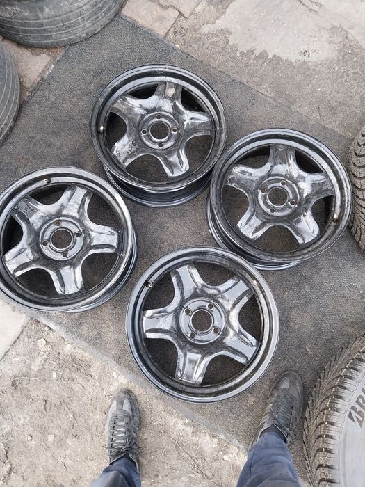 Felgi stalowe 16 Renault Dacia 4x100 super stan