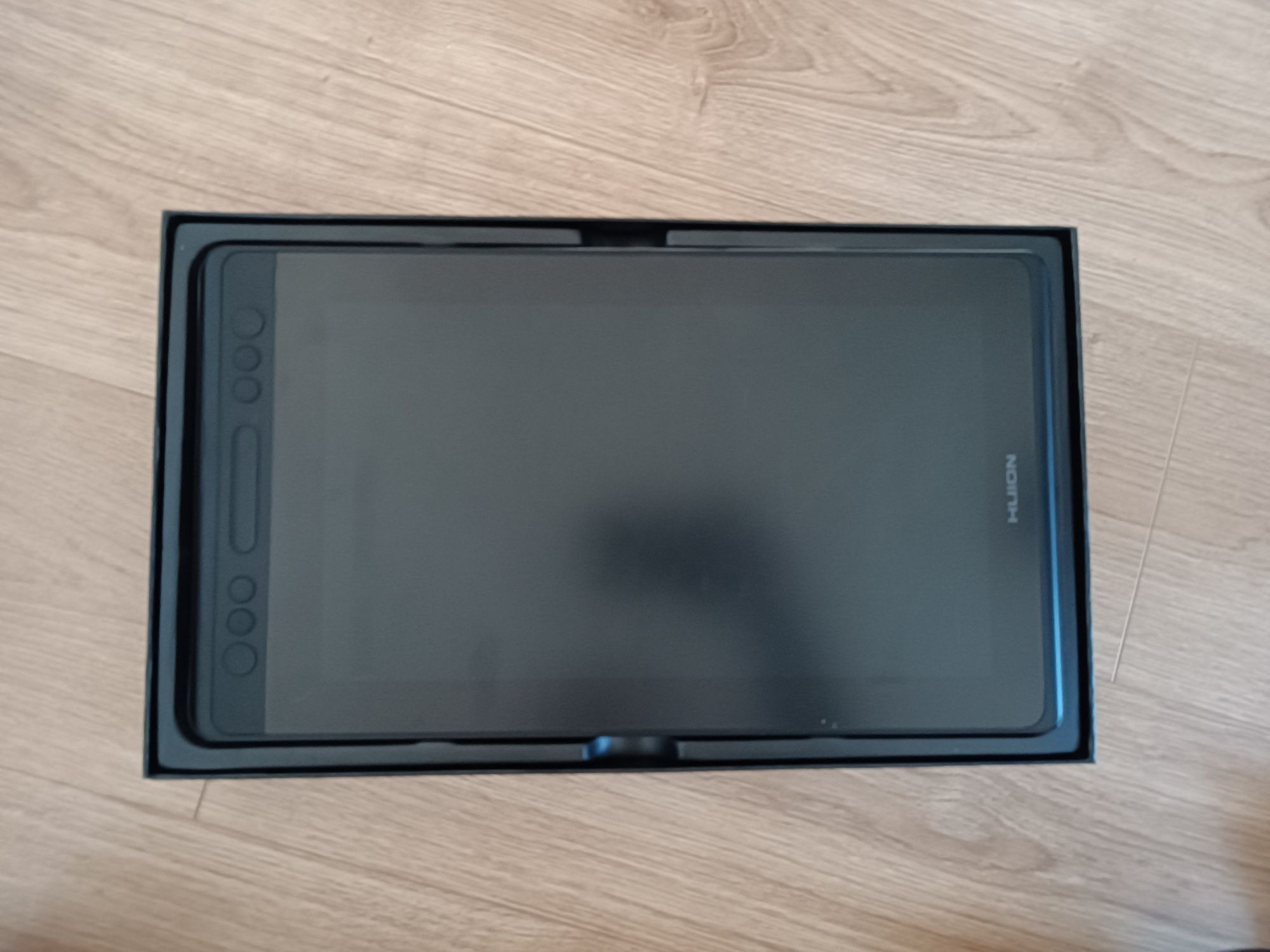 Tablet graficzny huion kamvas pro 13