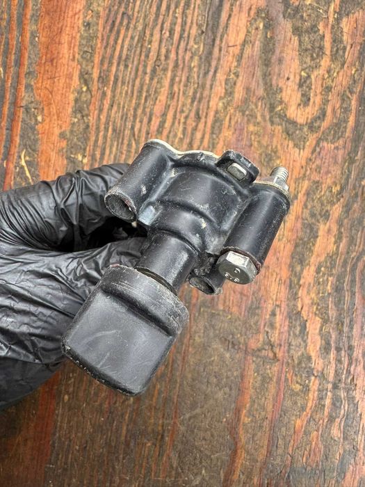 przelacznik biegu wstecznego blokada skrzyni dzwignia  honda trx 400