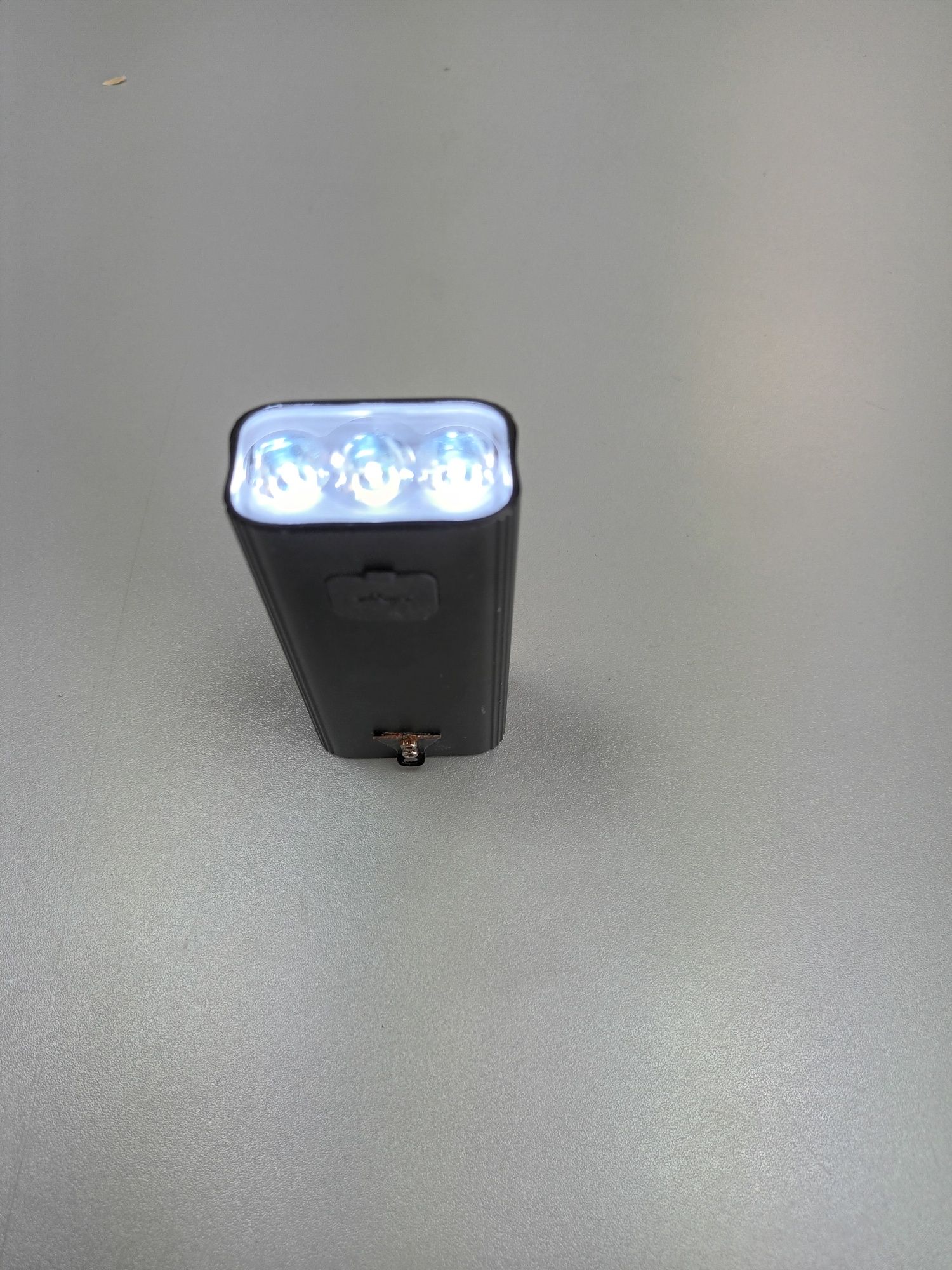 Lanterna Led kx3