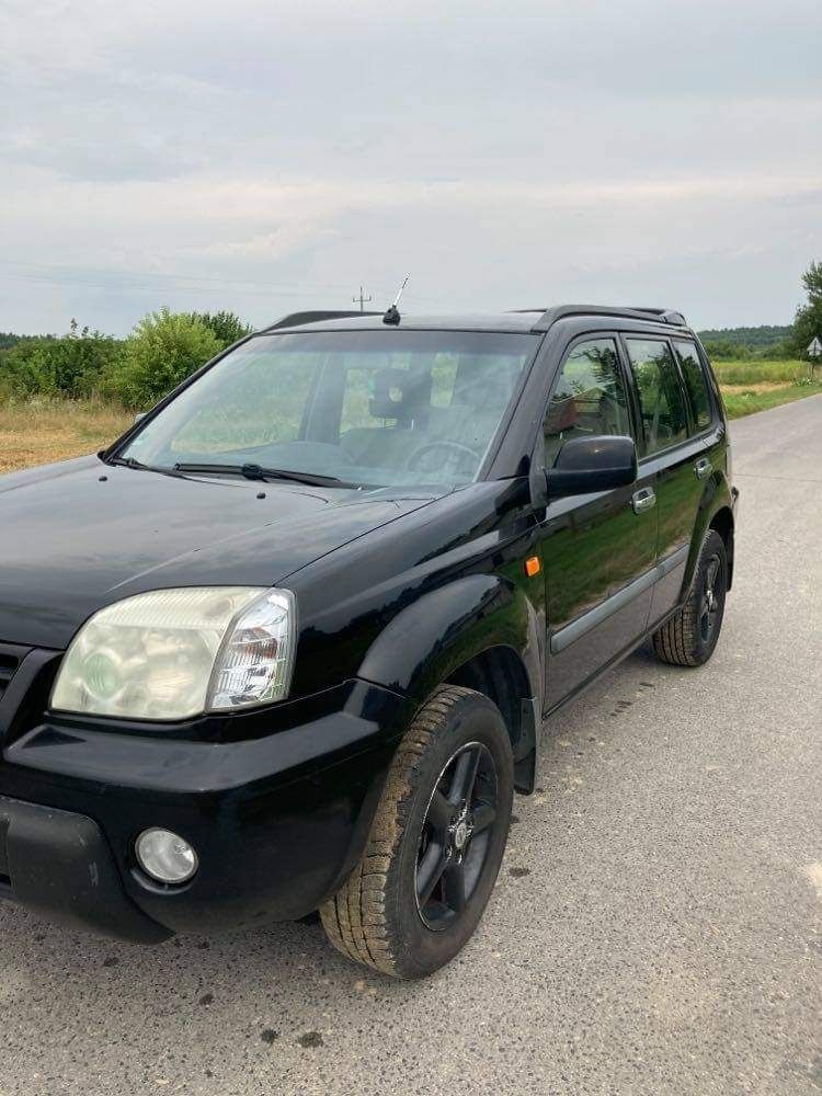 Nissan x-trail xtrail 2.2 di 114km 2003r bdb stani blacharski opłacony