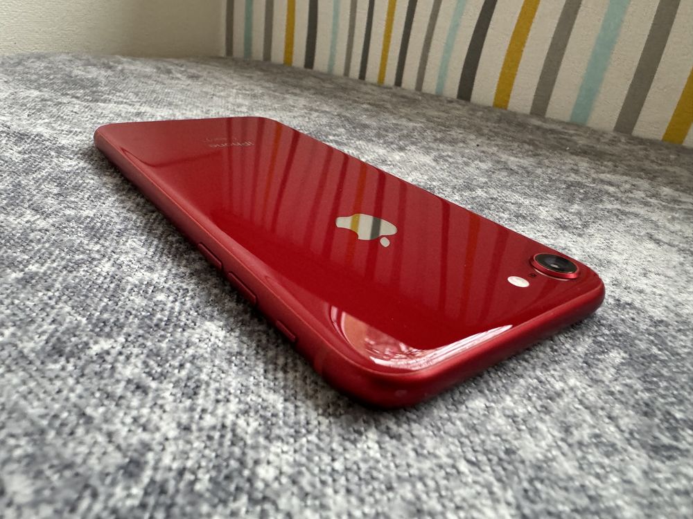 iPhone 8 product Red 64