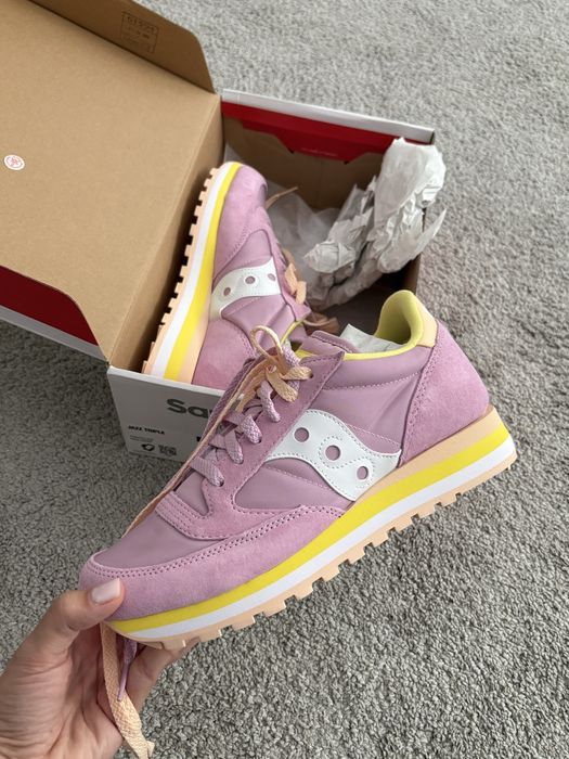 Saucony jazz triple кросівки 40 39