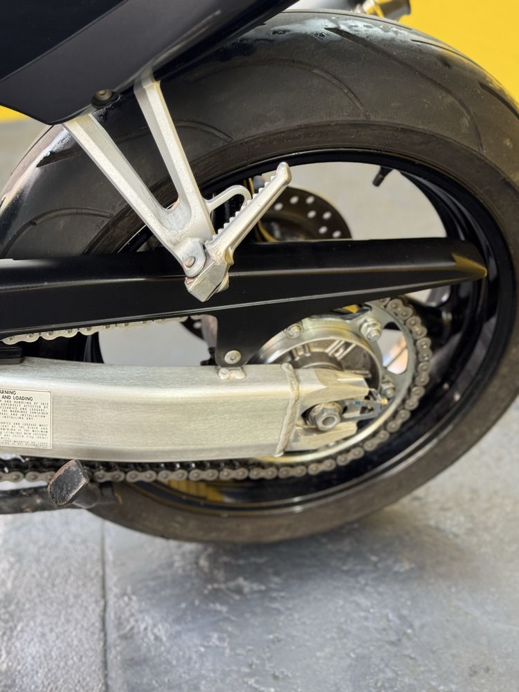 Honda cbr 600 f4i