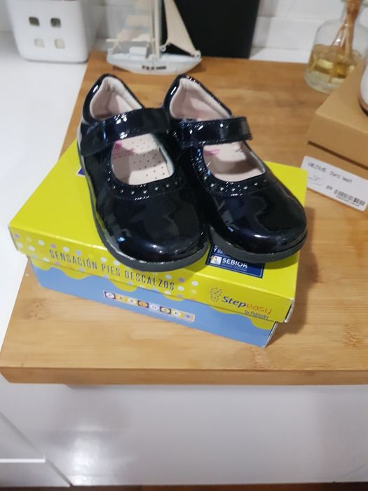 Vendo sapatos Pablosky tamanho 25