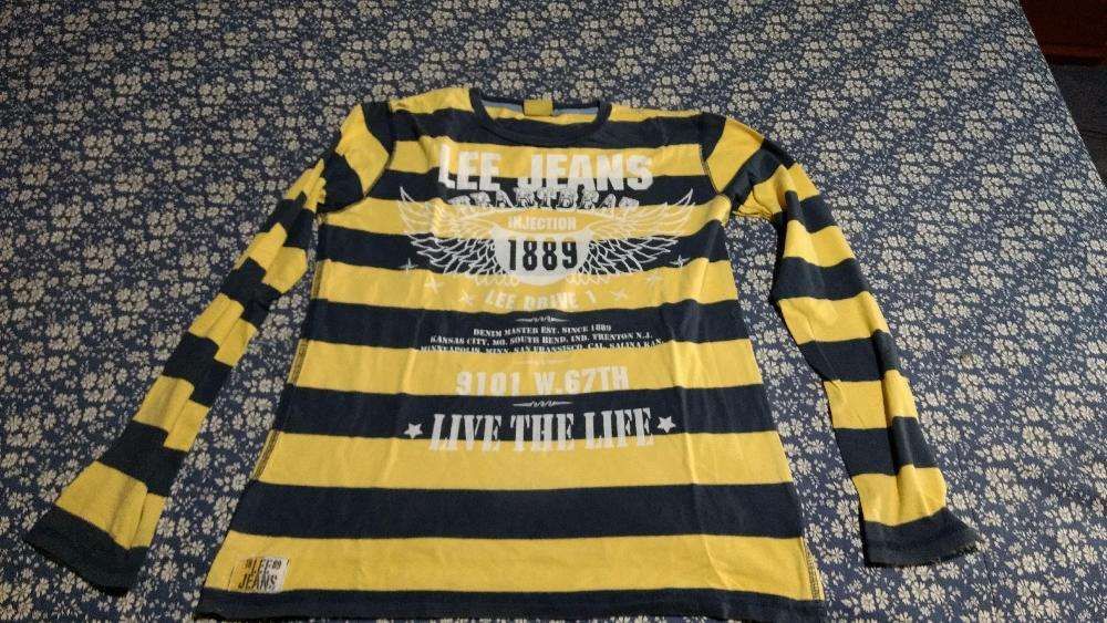 Sweatshirt Marca Lee. Riscas azuis e amarelas. 14 anos - 164 cm
