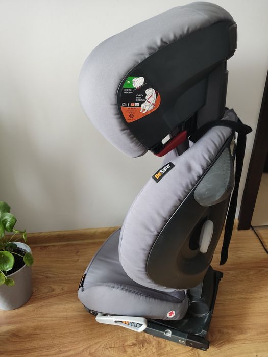 Fotelik samochodowy Besafe IZI UP X3 fix 4-12 lat, 15-36kg,szary