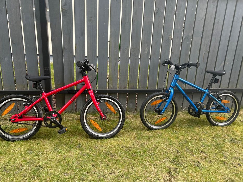 Lekki rower Bungi Bungi Lite 16" na pasku zębatym niebieski jak nowy