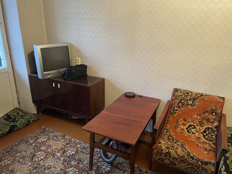 Здам кімнату для дівчини в районі ж/д вокзалу