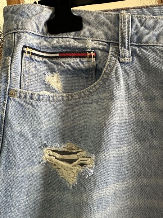 Джинси вкорочені,стильні.