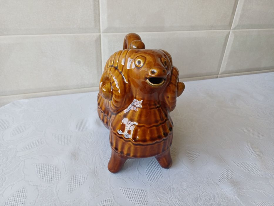 Васильківська майоліка  штоф "Баран"