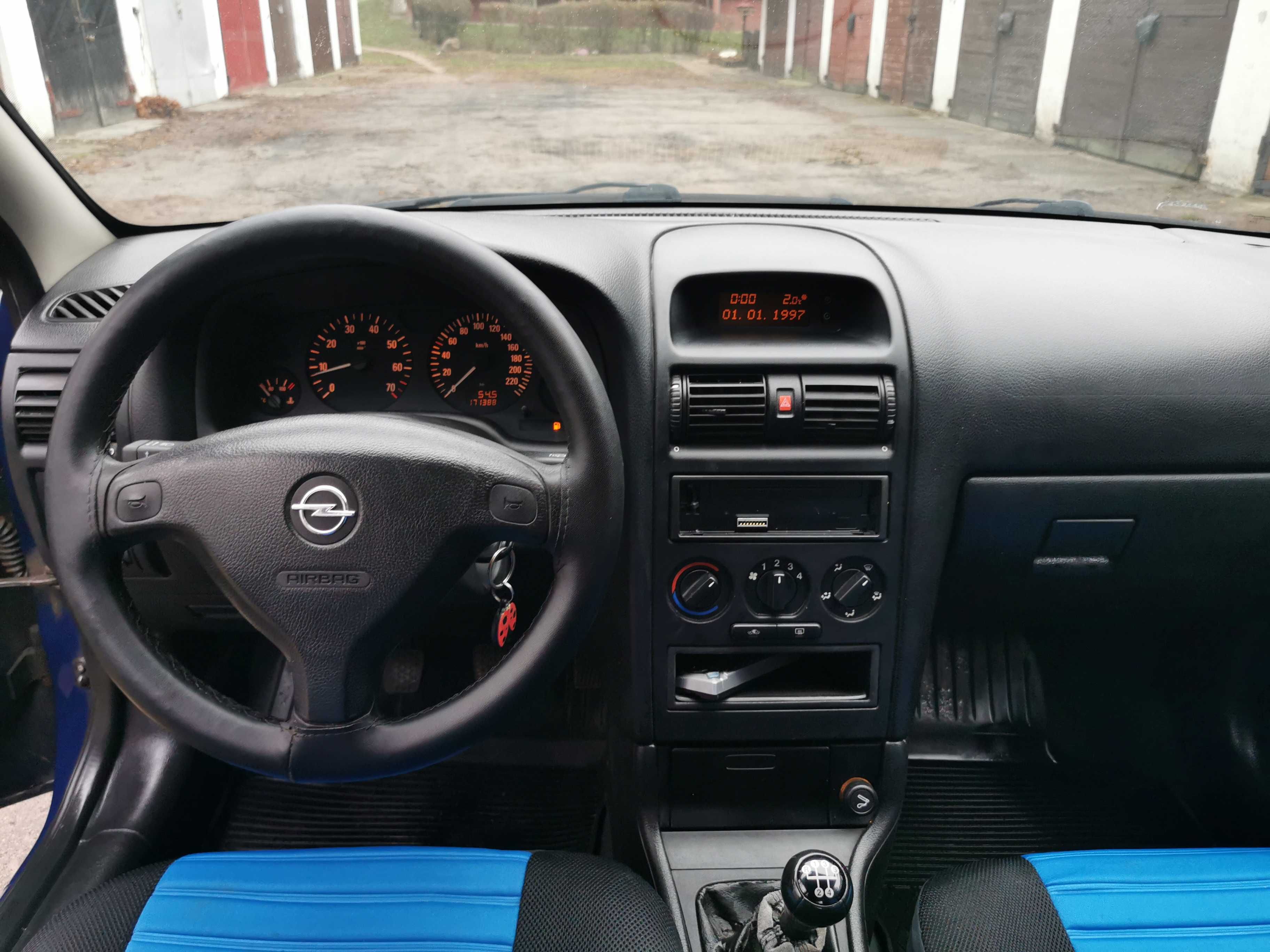 Opel Astra - G 2004r 1.2