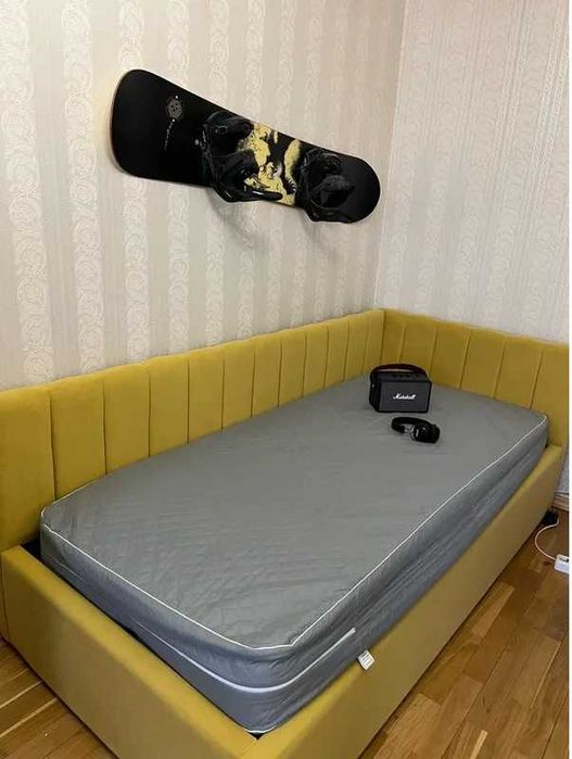 підліткове,дитяче ліжко від виробника,матрас.В наявності