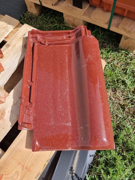 Dachówka ceramiczna Creaton Titania kasztan glazura paleta 192szt