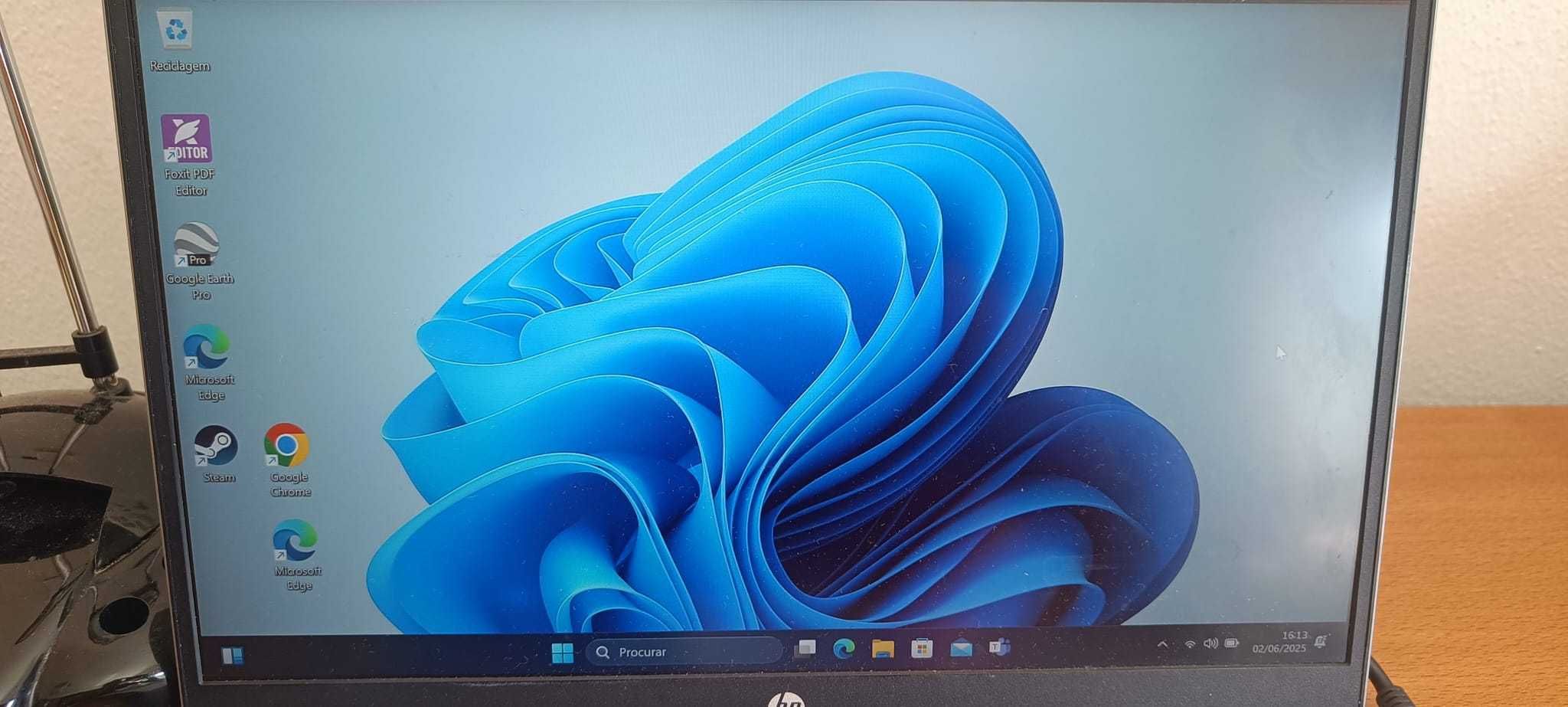 Portátil HP Pavilion  14'' - Intel Core i7-8550U - 16 GB – 1 TB SSD