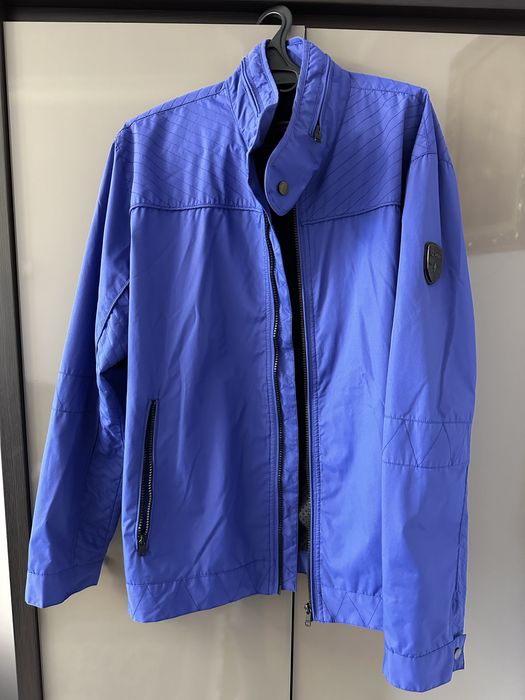 Вітровка чоловіча