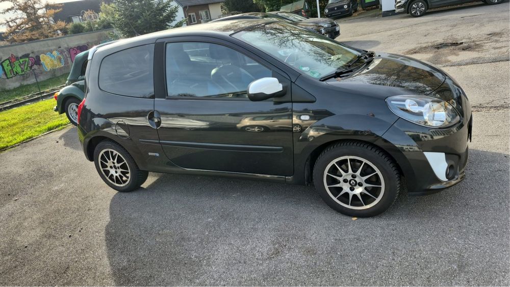 Renault twingo 1.2 benzyna klimatyzacja wersja limitowana
