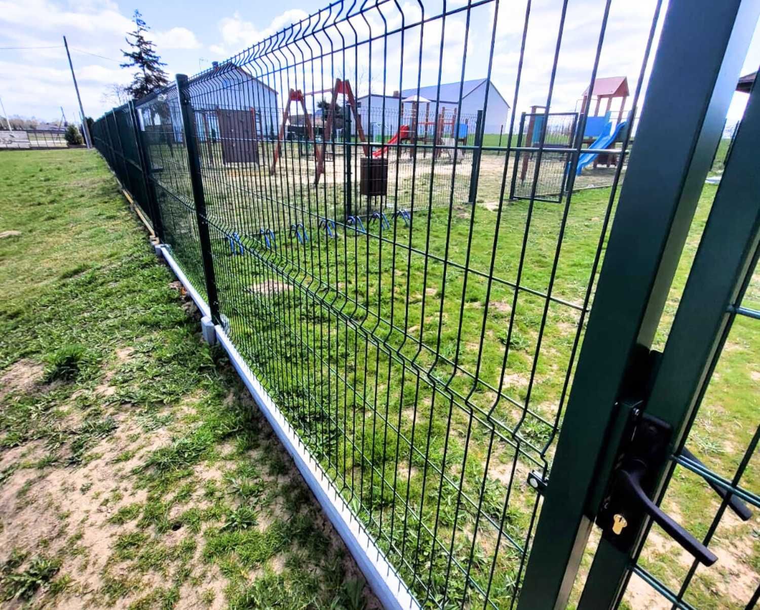 Ogrodzenie panelowe w zestawie z podmurówką  płot panelowy w komplecie
