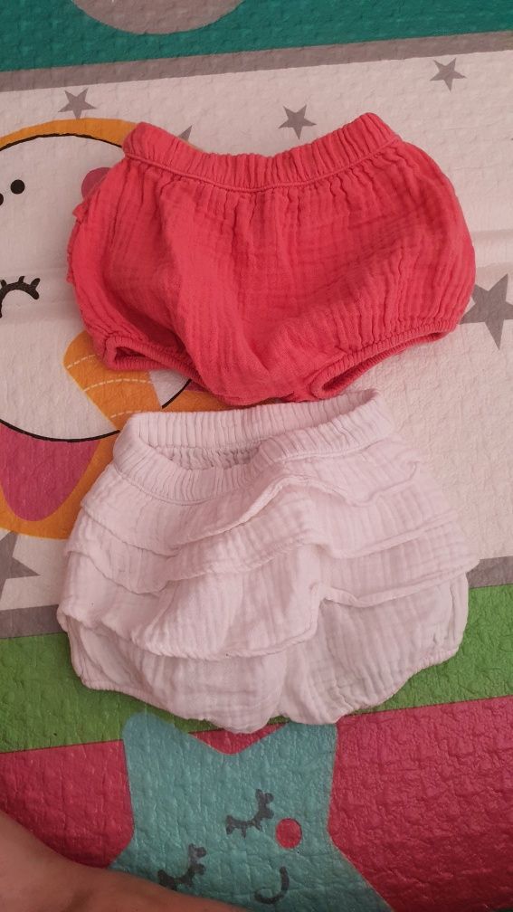 Lote de vestido e tapa fralda 1/3 meses