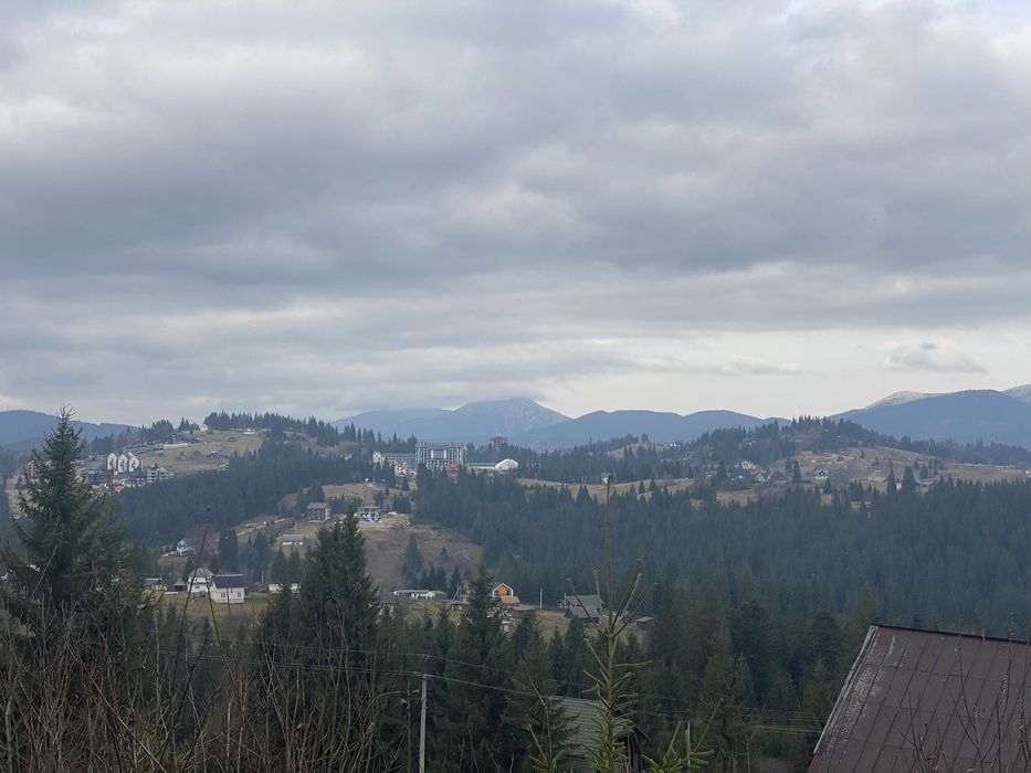 Ділянка з шикарним краєвидом. Яблуниця.