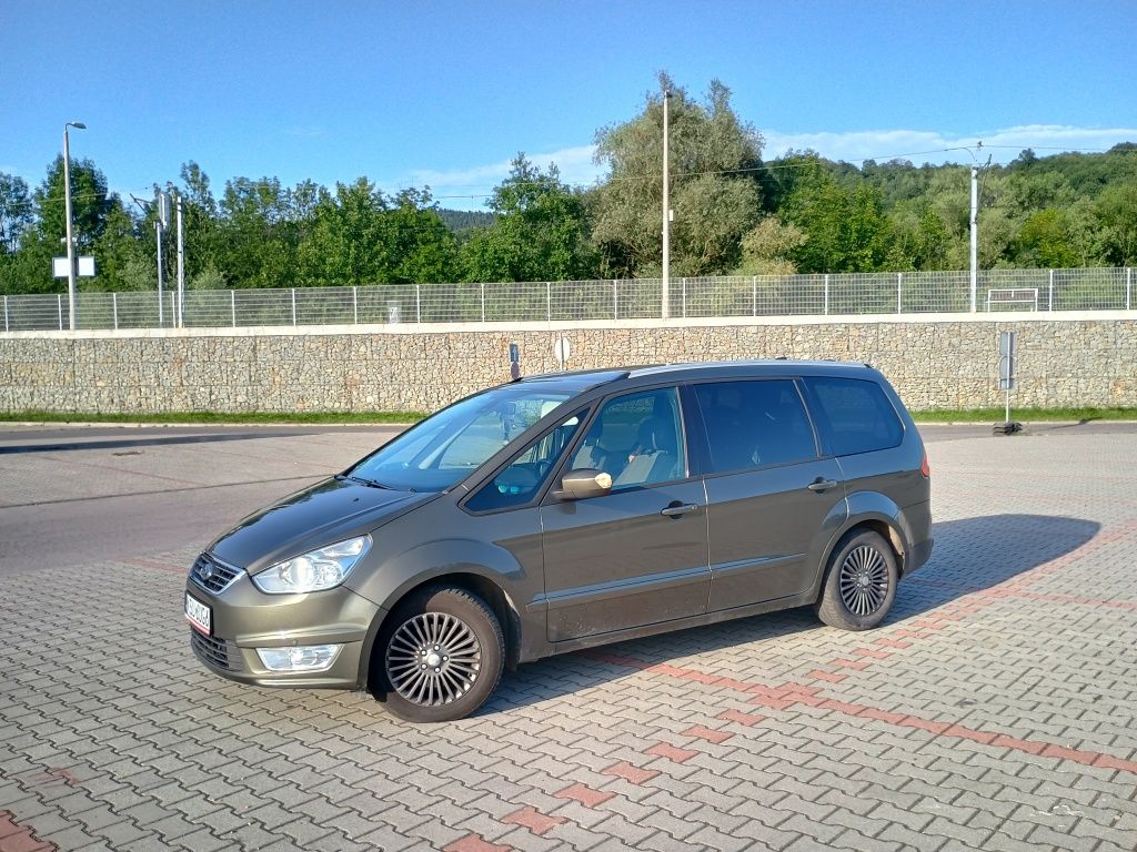 Ford Galaxy 2.0 TDCI bogata wersja