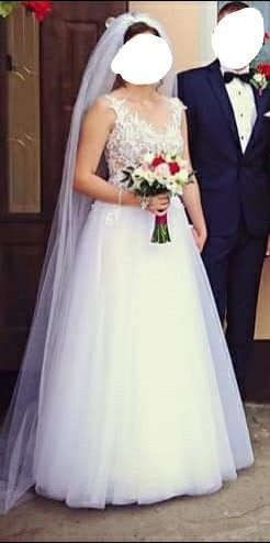 Suknia ślubna lit. A biała