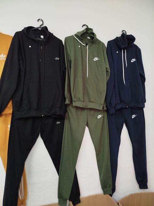 Fatos de treino unixeso do S ao XXI