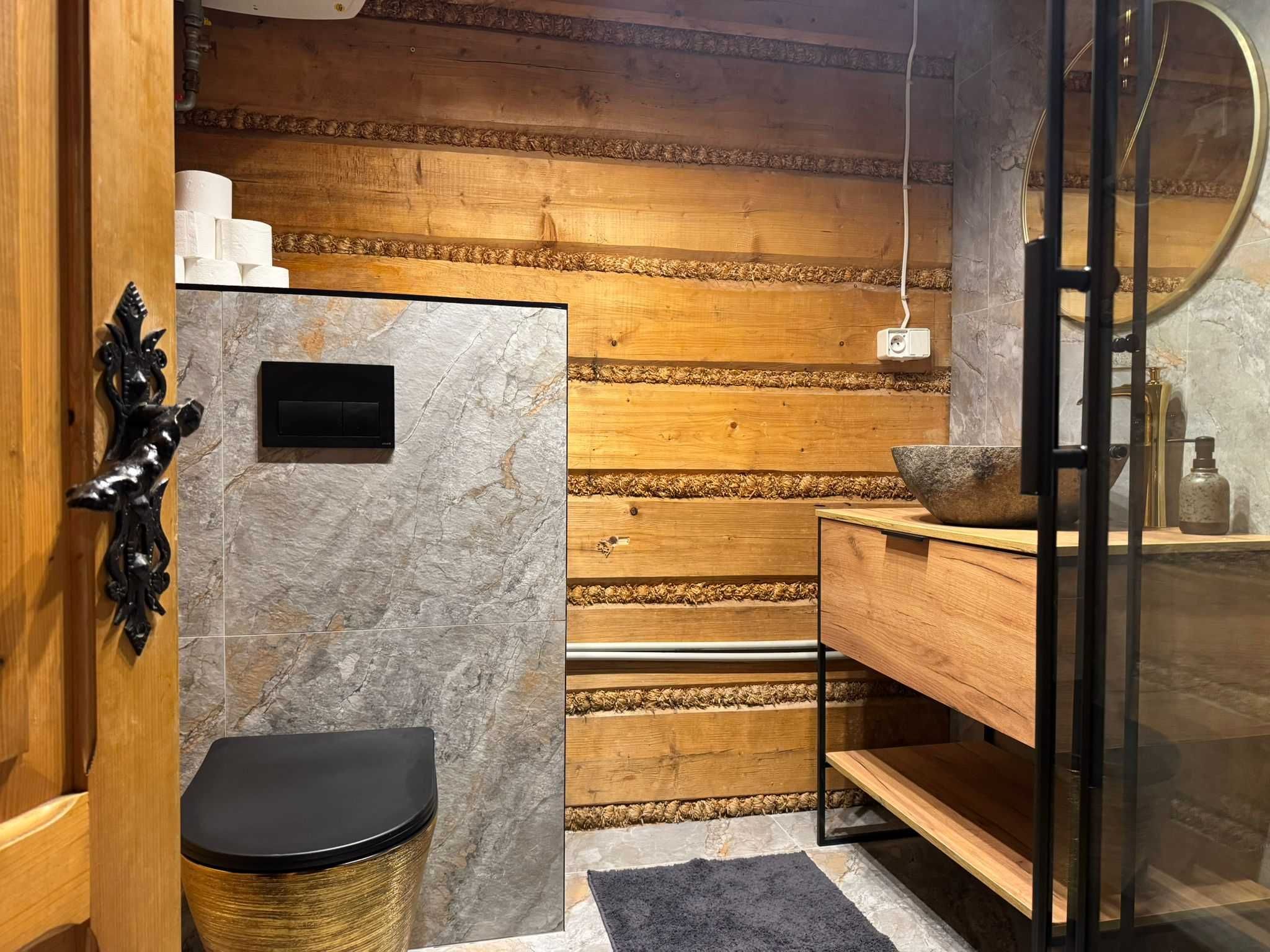 Wynajem domku Leśnego nad jeziorem z basenem/sauna jacuzzi quady