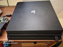 Ps4 pro 1Tb, 2 pady i gry