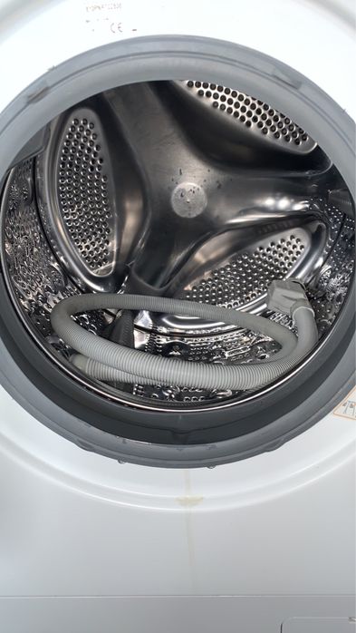 Пральна машина LG з Німеччини