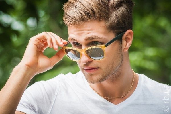 Фирменные солнцезащитные очки Ray Ban Highstreet Оригинал