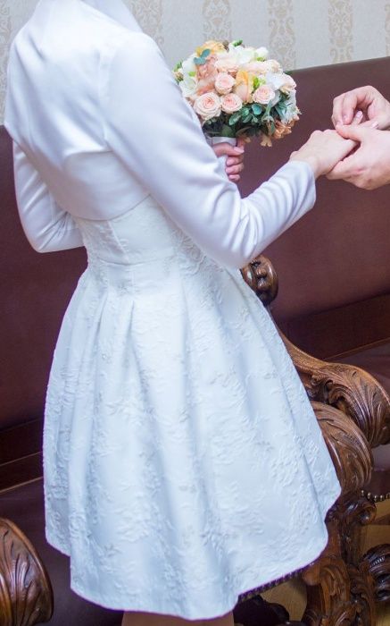 Piękna biała sukienka ślub cywilny S 36 wesele rozkloszowana taliowana