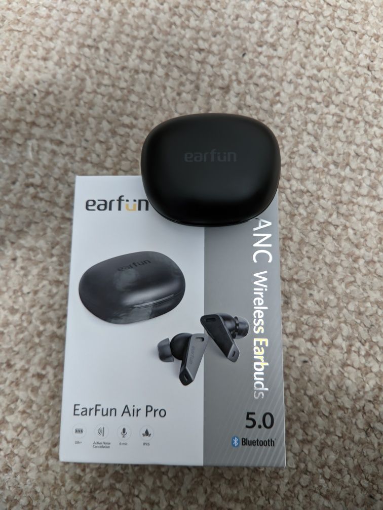 TWS наушники EarFun Air Pro   (Edifier NeoBuds)