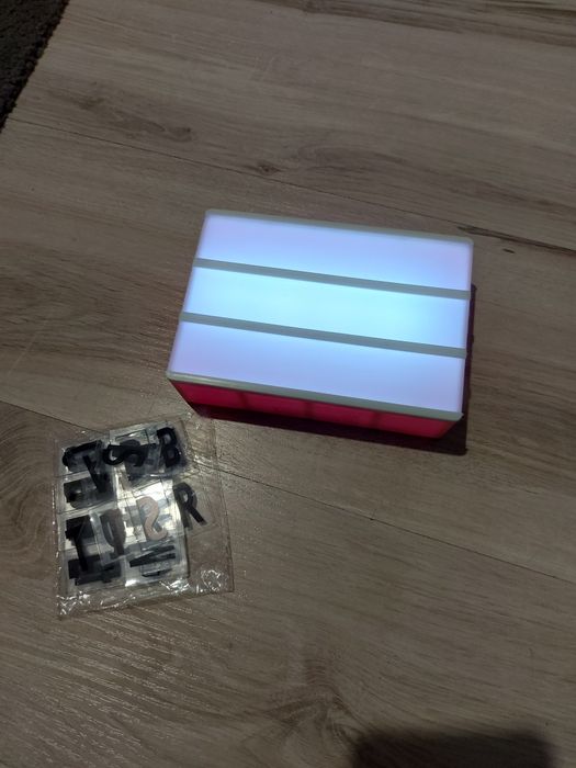Lampka a6 dekoracyjna z literami napis różowa