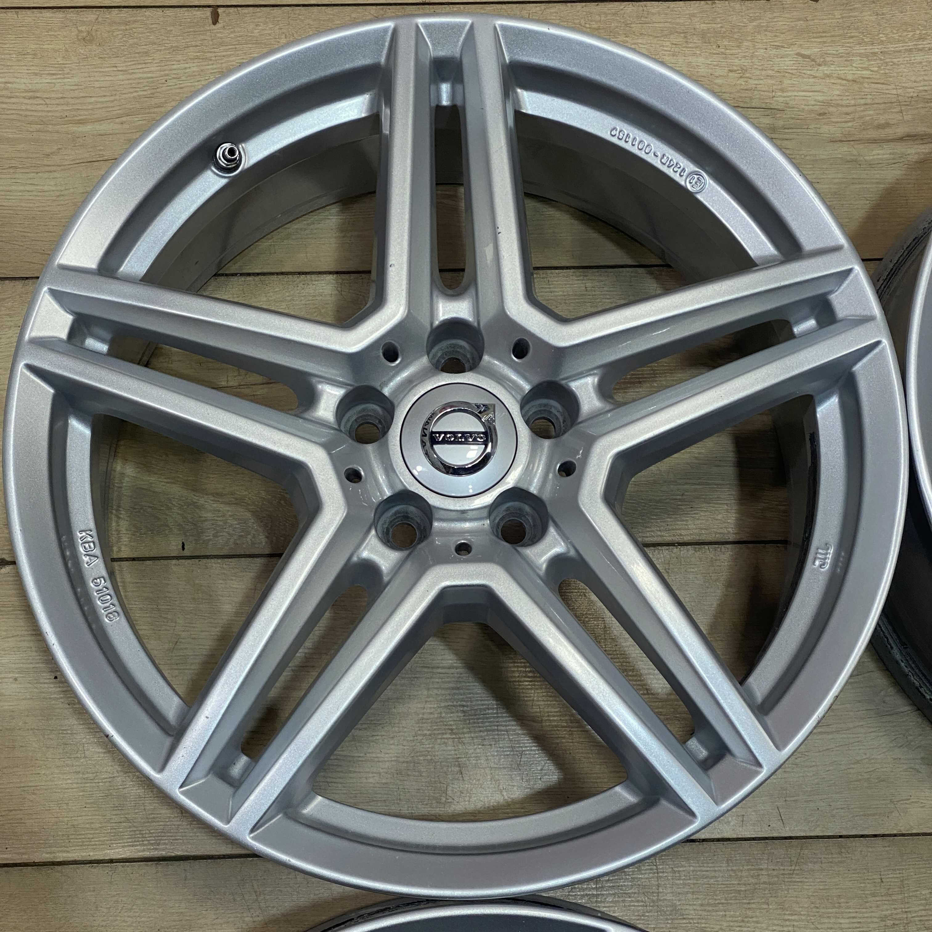 Диски Volvo R18 5x108 S60 V60 V90 XC90 XC60 Ford Mondeo Escape Kuga