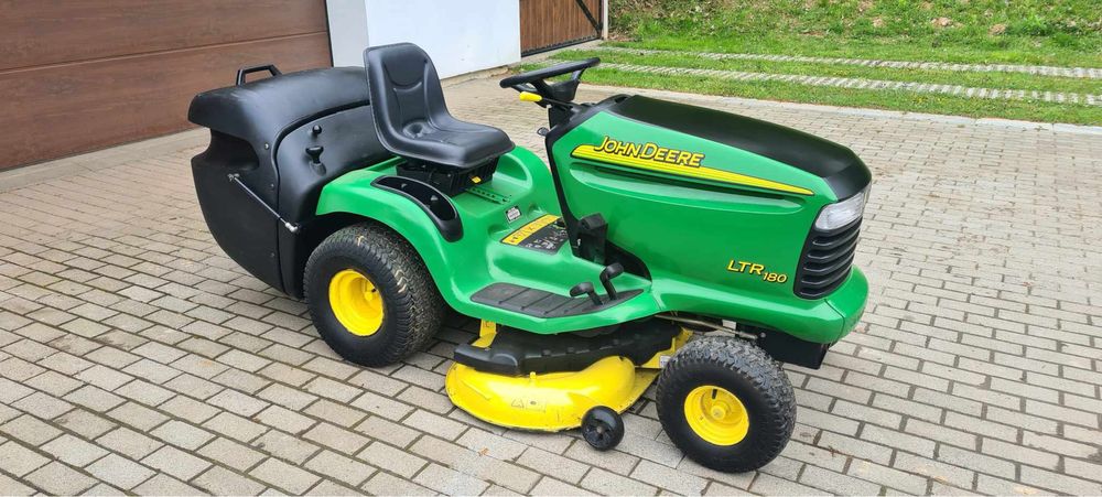 Traktorek kosiarka John Deere LTR180